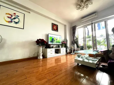 Gđ cần bán ch tầng cao hud3 số 121123 tô hiệu, 3 ngủ + 2 vệ sinh view rộng, thoáng, giá 7.5 tỷ