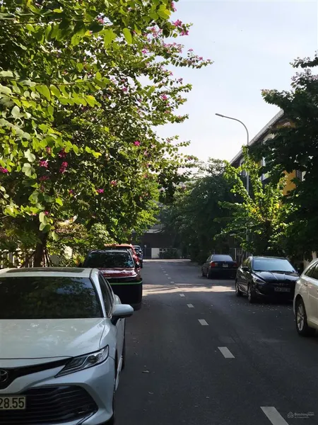 Bán đất nền thành phố từ sơn, mt 6m, sổ hồng lâu dài. 0326 569 ***