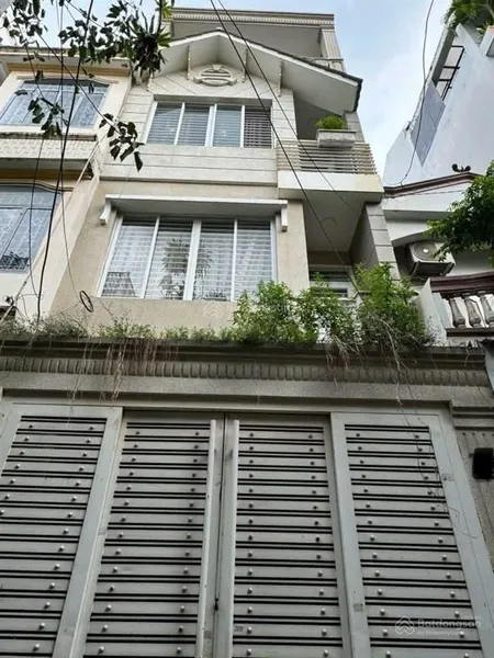 Kẹt tiền bán gấp nhà cho thuê 28tr/th, phan kế bínhquận 1 diện tích 79,2m2 giá 5tỷ5 gần đại học mở