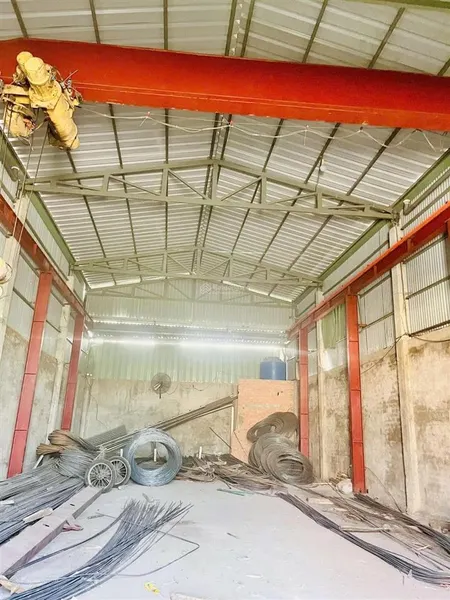 Bán nhà xưởng bà điểm hóc môn 160m2 ( 8m x 20m) đường 10m 7.87 tỷ