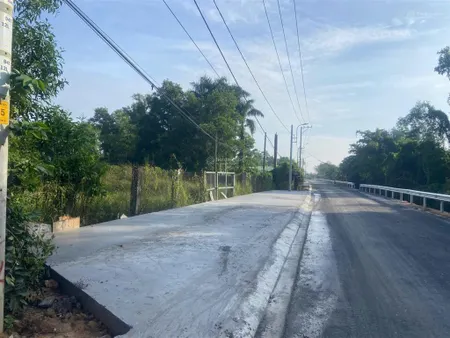 Bán 4800m2 đất 2 mặt tiền. long phước q9 kế bên vinhome grand park. sổ hồng riêng. giá tốt