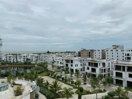 Cần bán gấp căn liền kề đã xây thô, siêu đẹp dự án flc sầm sơn giá 3,6 tỷ