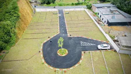 Hàng hot đây ạ, 560tr có ngay 101m2, sổ đỏ công chứng luôn