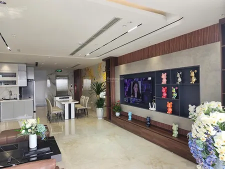 Bán nhà phân lô phúc đồng ô tô tránh, dt 86m2, 8 tầng 2 thoáng, garra, thang máy, full nội thất.