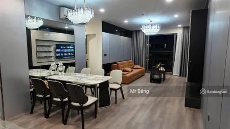 Cần bán 3 căn góc "hoa hậu 3pn" chung cư oct5 & oct3 resco cổ nhuế dt 106m2 & 143m2, giá 6,4 tỷ