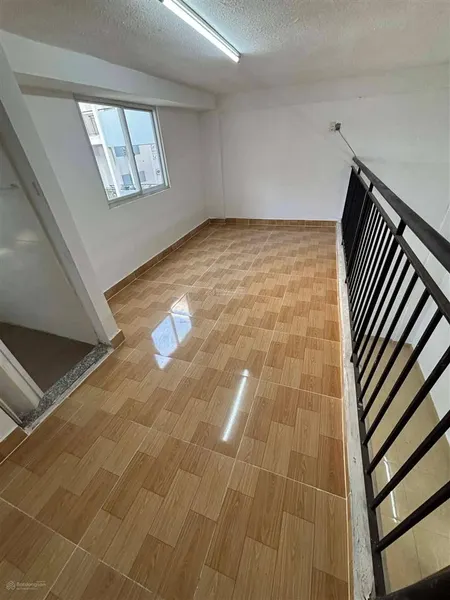 Chính chủ bán căn hộ hoàn thiện cơ bản 35 mét, block ra sổ riêng , sang tên luôn cá nhân
