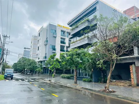 Cặp đất giá tốt cách biển chỉ 250m mặt tiền đường 7.5m. vũ mộng nguyên