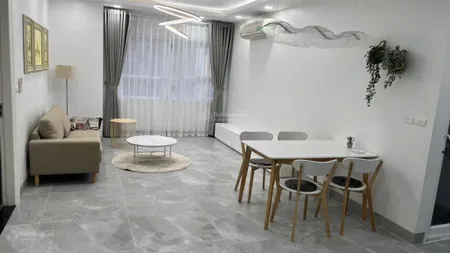 Cần bán gấp căn hộ golden palace, mễ trì, giá 90 triệu/m2, 85m2, 2pn, full nội thất, nhiều tiện ích