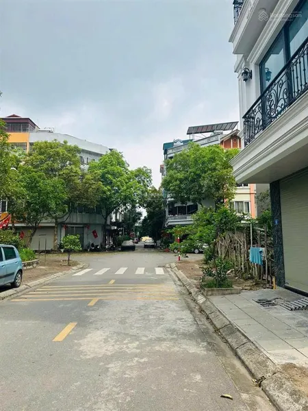 Đất đẹp cực hiếm khu tđc giang biên việt hưng long biên. 58m2, mt 5m, view vườn hoa cực đẹp