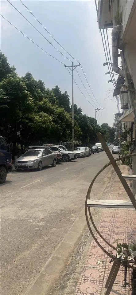 Mình chính chủ cần bán nhà 26m2, 2 tầng mặt phố yết kiêu hà đông