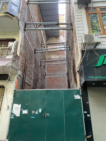 Mảnh đất siêu đẹp, mặt ngõ huỳnh thúc kháng 36m2, ô tô tránh, vỉa hè, kinh doanh sầm uất