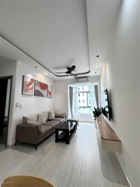 Bán căn hộ sky garden 1, có hđt 21tr/tháng. 3 phòng ngủ 2 toilet. giá 6.3 tỷ