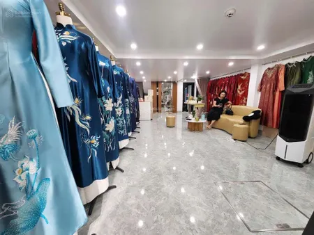 Nhà mặt phố ái mộ, long biên, 69m2, lô góc, vỉa hè, kinh doanh, 26,9 tỷ. 0911 776 ***
