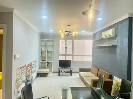 Cần bán cc phúc thịnh 341 cao đạt 500m trung tâm q1.diện tích 79 m2, 2 phòng ngủ, 2wc, thoáng