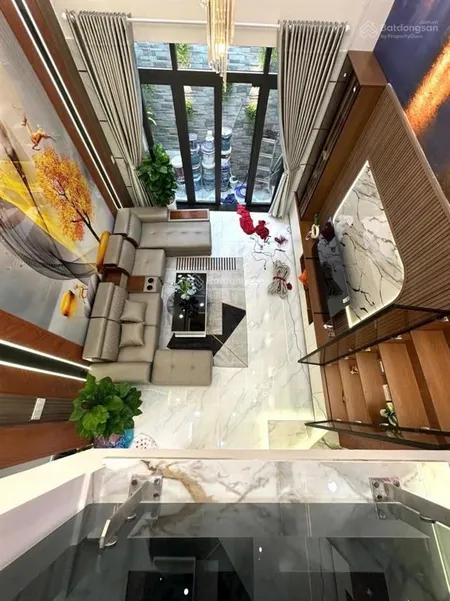 Nhà mới xây 5 tầng hoà bình nối dài, bình tân hẻm xe hơi vào tận nhà gần aeon mall chỉ nhỉnh 8ty