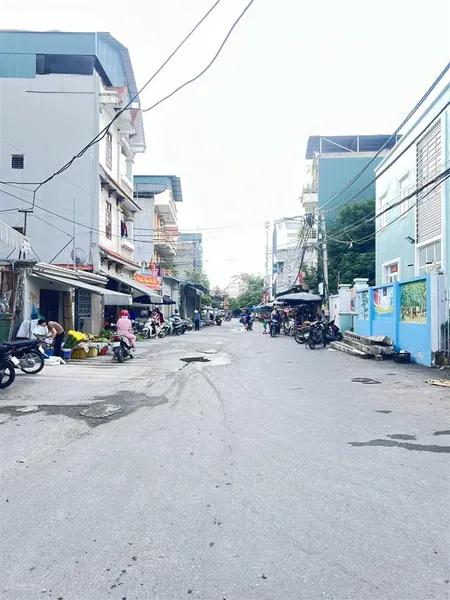 Bán 36m đất đức diễn văn tiến dũng lô góc ba mặt thoáng cách 20m ra ô tô tránh giá hơn 5 tỷ