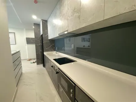 Bán midtown m7 the signature 2pn 80m2 ô đậu xe hầm nội thất đẹp giá tốt 9.7 tỷ 0904 505 ***
