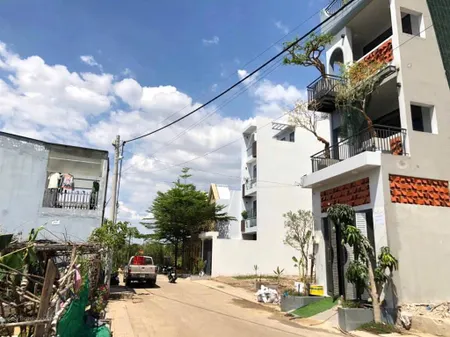 Giá cực sốc 3.45 tỷ,dt 66m lô đất tại đường 1, long trường, quận 9