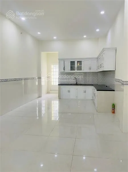 Mặt tiền đường thạch lam tân phú ( 4.8m x 14m) đang cho thuê 30tr/ tháng nhỉnh 7 tỷ