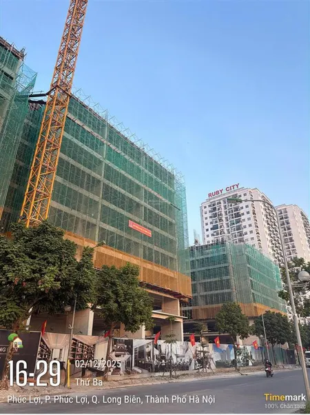 Bán căn 2pn đông nam tầng cao giá 4,5 tỷ cam kết rẻ nhất thị trường