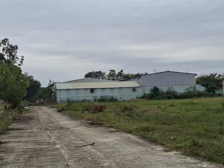 Bán nhà xưởng có thể phân thành 30 lô