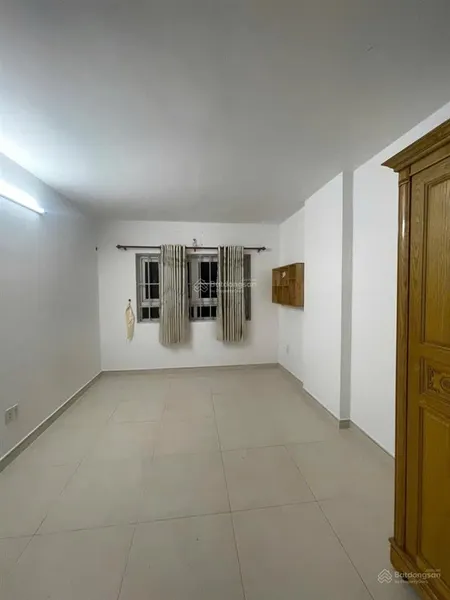 Bán căn hộ 72m2, 2pn, 2wc tại hiệp thành building, 2,35 tỷ, q12, hcm