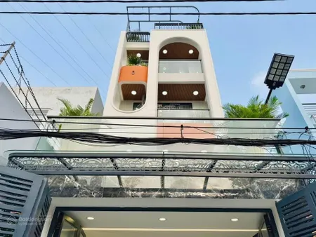 Cần bán siêu phẩm nhà cao đạtp1q5,gần bv nhiệt đới.giá 4 tỷ600tr /80m2, đang cho thuê 23 triệu.