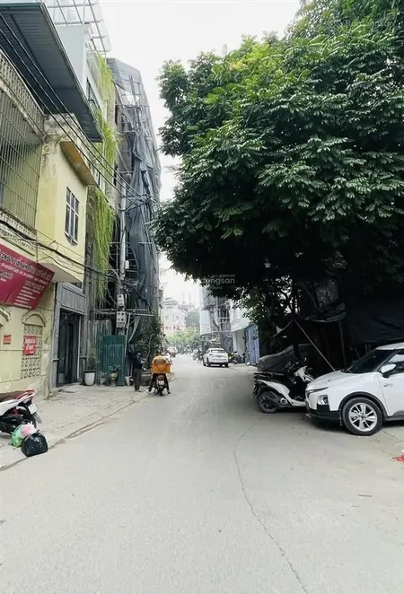 Bán gấp trước tết 280tr/m2 đất ba đình, oto vào nhà xây ở, ccmn, toà vp cực lộc ko qh, sổ đẹp
