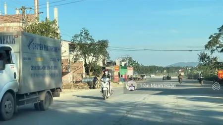 Chính chủ bán 275m2 đất mặt đường xã mỹ thành, huyện yên thành, nghệ an. giá 5,55 tỷ. 0964 427 ***
