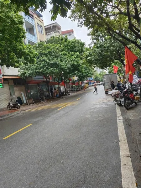 Bán đất dv lk 50m2 phân lô vĩa hè tại đường ỷ la, dương nội, hà đông,hà nội