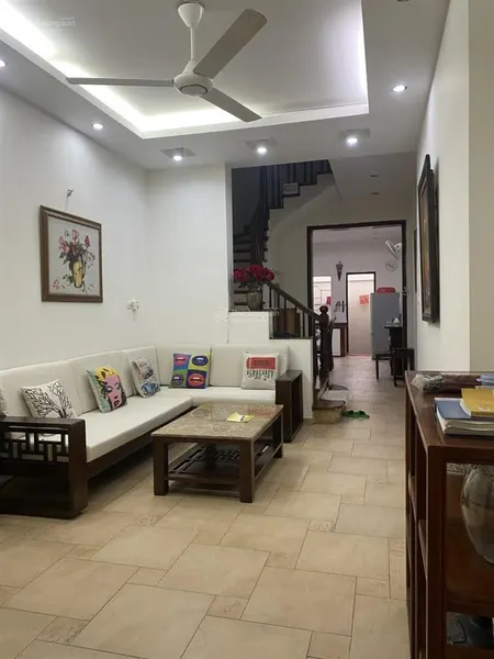 Bán nhà lê văn hiến, cổ nhuế, từ liêm, học viện tài chính, 5pn 6 tầng, ô tô, 4.8 tỷ