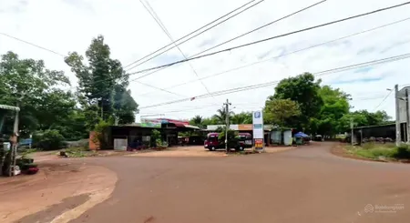 Ông cậu em gửi bán 3 sào (10x108), đường cán đá 12m, giá chỉ 350tr/sào. cách tp đồng xoài chỉ 15p