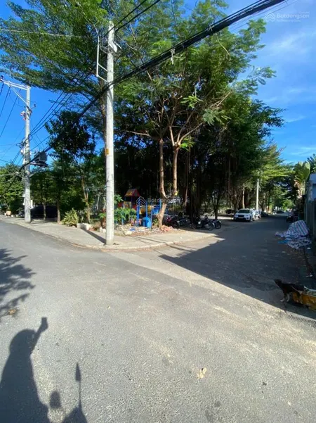 Bán lô đất mặt tiền đường 102 man thiện, tnpa, quận 9, shr, phù hợp xây văn phòng, căn hộ dịch vụ