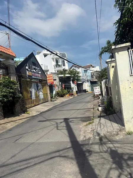 Đất mặt tiền đường số thông đặng văn bi, chủ cần bán gấp.