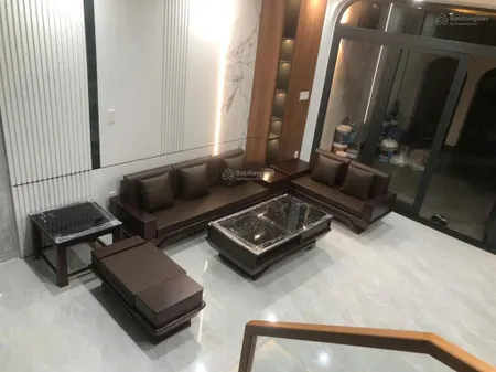 Bán nhà mới thiết kế hiện đại gói 2 mỹ gia, hướng đông đường rộng 16m, chỉ 9ty5