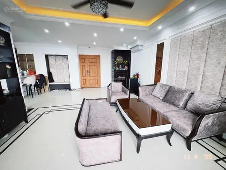 Chính chủ cần bán căn hộ 118m2 (3pn2wc) toà intracom1 trung văn. tầng trung, sẵn sổ, full nội thất