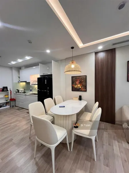 Duy nhất căn hộ 2 ngủ tầng cao ban công đông nam thích hợp mua cho thuê mang lại dòng tiền
