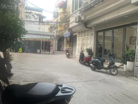 Bán mảnh đất nguyễn đức cảnh,hoàng mai 35.4m 5m mặt tiền cổng riêng trung tâm nhỉnh 6 tỷ