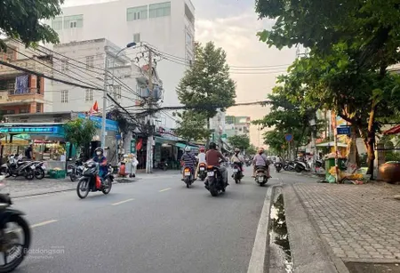 Bán đất đẹp vuông vức tại đường lâm văn bền, tân quy, quận 7, tp. hcm, 5x24 m