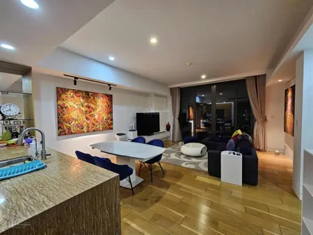 Cần bán căn hộ indochina plaza (iph) 117m2, 3 phòng ngủ. full nội thấy đẹp . /zalo 0389 018 ***