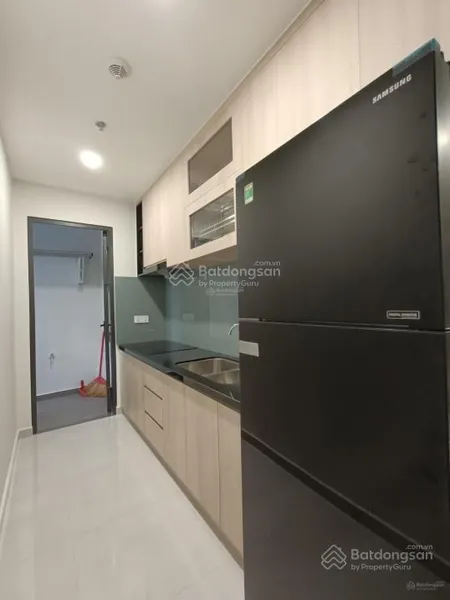 Bán căn hộ 72m2 đã có sổ hồng 2,8 tỷ đối diện siêu thị aeon mall