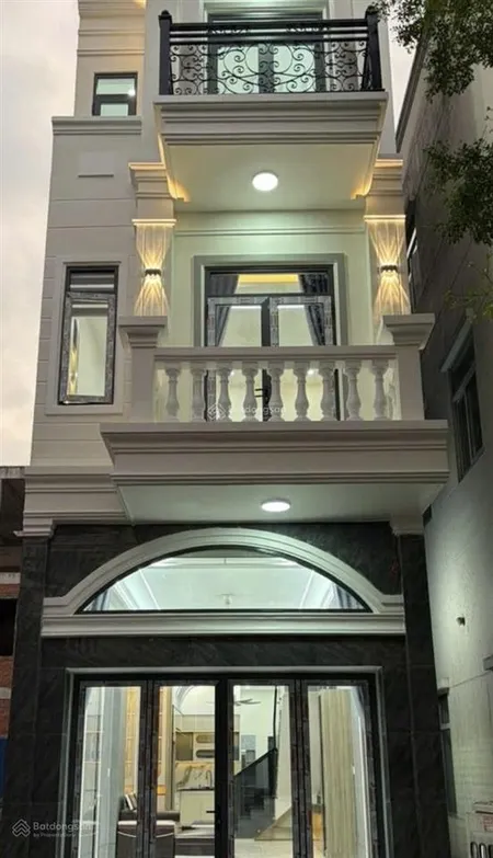 3 tỷ 560 duy nhất một căn tại đường số 9 trường thọ thủ đức chủ kẹt vốn cần bán gấp ạ