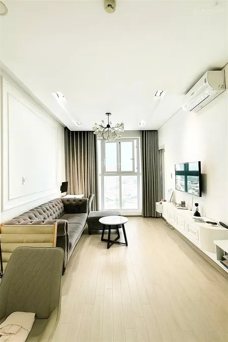 Hàng hiếm bán căn 2pn 2wc chung cư phú hoàng anh 2pn 2wc 88m2 tặng kèm nội thất giá 4 tỷ.