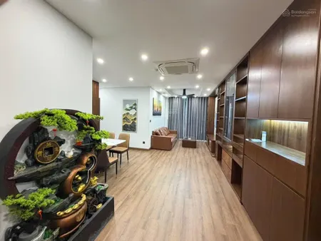 (giá thật) chính chủ cần bán cc roman giá 7.3 tỷ,2n2vs, 78m sẵn sổ, full nội thất, có slot xe
