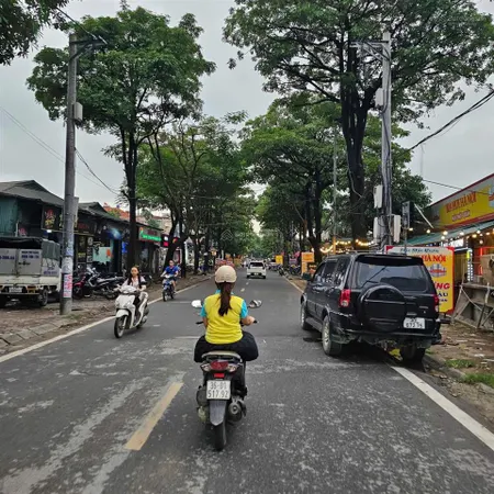 Bán đất phân lô phố nhổn, tu hoàng, từ liêm, 43m2, giá 9,5 tỷ ô tô tránh, vỉa hè 2 bên, kinh doanh