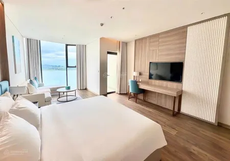 Sống giữa khu nghỉ dưỡng 5 sao, trung tâm bãi cháy. a la carte hạ long trục b02 căn hộ sát biển