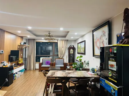 Bán căn góc 2pn/86m2 view cầu nhật tân/ full đồ/ có sổ/ giá 8.680 tỷ bp/ 0986 558 ***