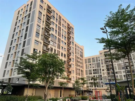 Chính chủ bán căn hộ 64m2 2pn 2wc ehome shouhgate kđt waterpoint tầng cao view sông