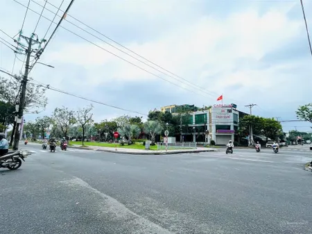 Chính chủ bán 2 lô liền kề mt đường bắc sơn , đối diện trường học , vị trí siêu đẹp
