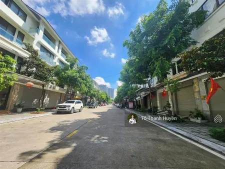 Bán gấp siêu phẩm trục chính dương nội 100m giá chỉ nhỉnh 20 tỷ